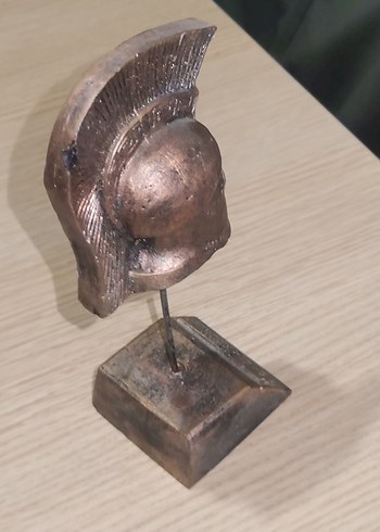 Antik Yunan Miğferi Figürin - Görsel 2