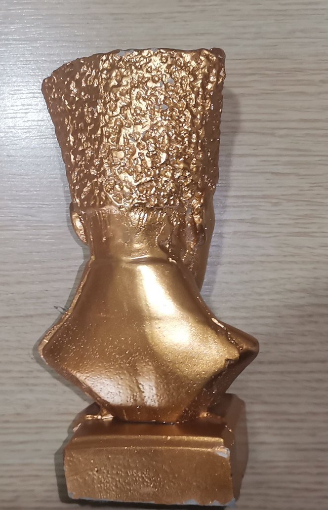 Parlak Altın Renk Atatürk Büstü Figürü - Görsel 2