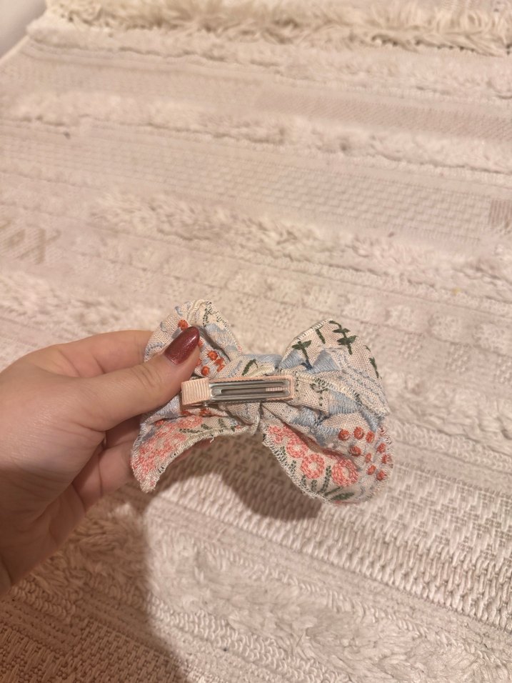 Çiçek Desenli Pastel Renkli Kumaş Fiyonk - Görsel 2