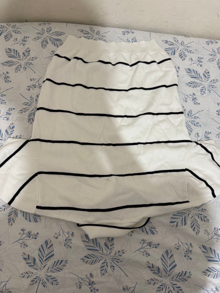 Lacoste Beyaz Çizgili Polo Tişört — görsel 3/4