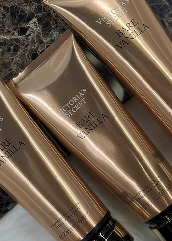 Victoria's Secret Bare Vanilla Golden Kadın Parfümü - Görsel 5