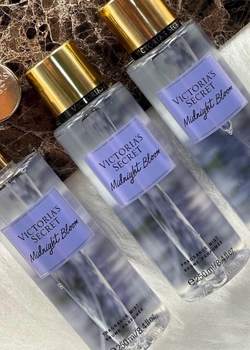 Victoria's Secret Velvet Petals Kadın Parfümü 250 ml - Görsel 6
