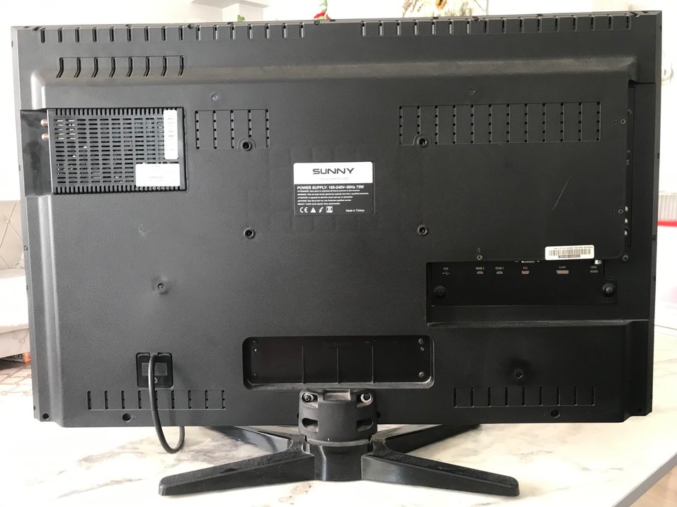 Siyah Sunny Televizyon ve Uzaktan Kumanda - Görsel 4