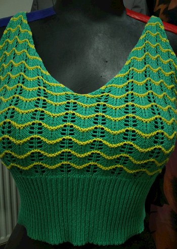 Renkli Örgü V Yaka Mini Büstiyer - Görsel 2