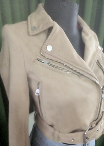 PULL&BEAR  YEPYENİ SIFIRDAN FARKSIZ Bej Süet Kısa Deri Ceket - Görsel 3