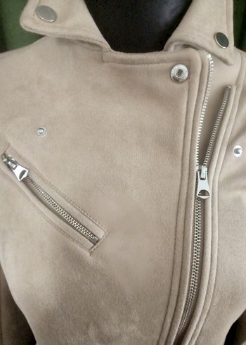 PULL&BEAR  YEPYENİ SIFIRDAN FARKSIZ Bej Süet Kısa Deri Ceket - Görsel 4