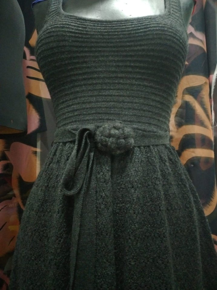 MANGO SUIT Gri Uzun Triko Kolsuz Elbise - Görsel 2