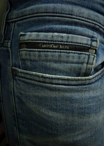 CALVİN KLEİN ORJİNAL ÜRÜN Denim Orta Boy Rahat Kesim Kot - Görsel 9