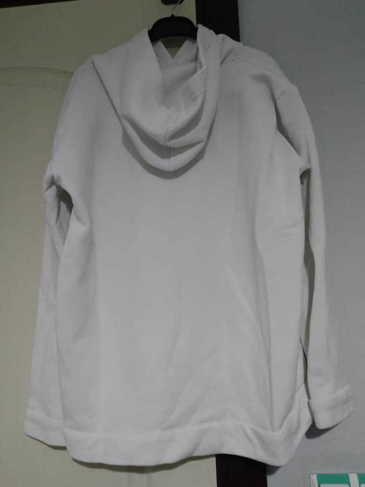 Kadın Beyaz Kapüşonlu Sweatshirt - Görsel 2