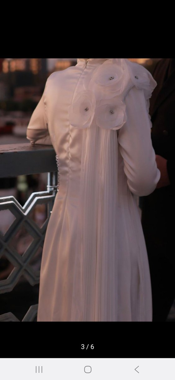 Beyaz Uzun Kollu hakim Yaka Drape Detaylı sateb Nişan Elbisesi - Görsel 2