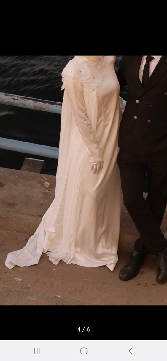 Beyaz Uzun Kollu hakim Yaka Drape Detaylı sateb Nişan Elbisesi - Görsel 3