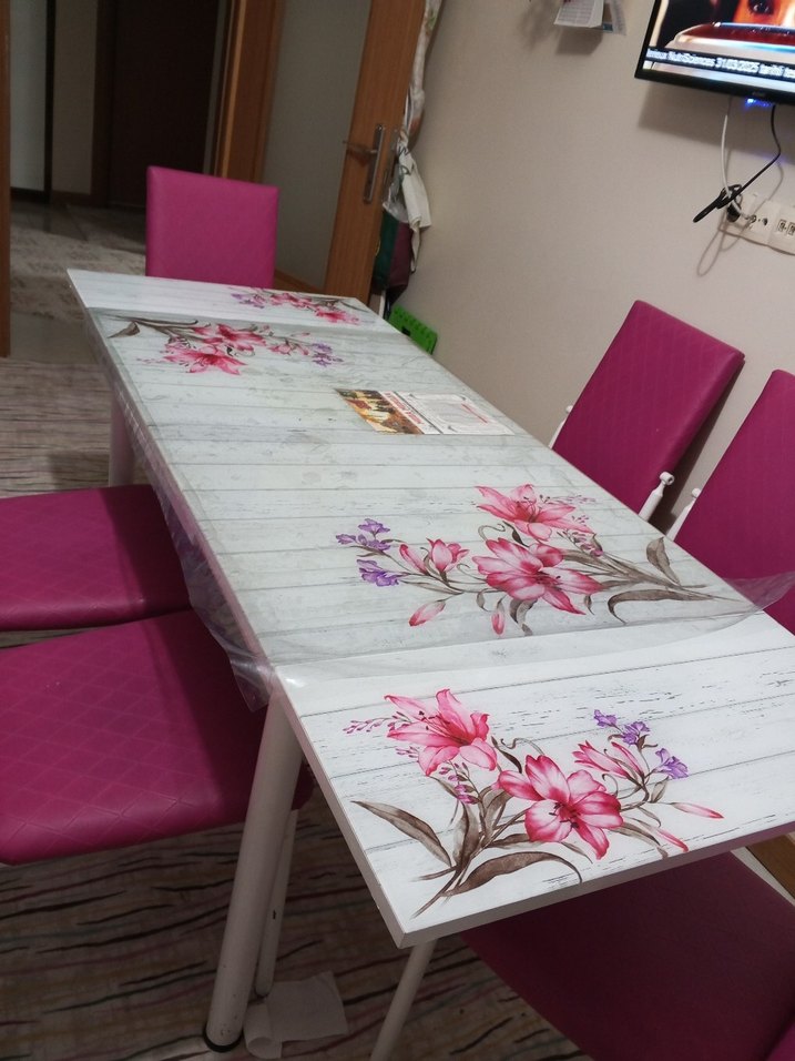 Pembe Baskılı yemek masas - Görsel 2