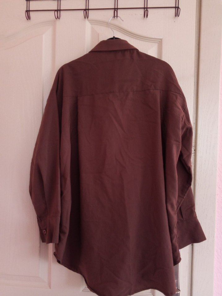 Düğmeli Kahverengi Keten Gömlek - Görsel 3