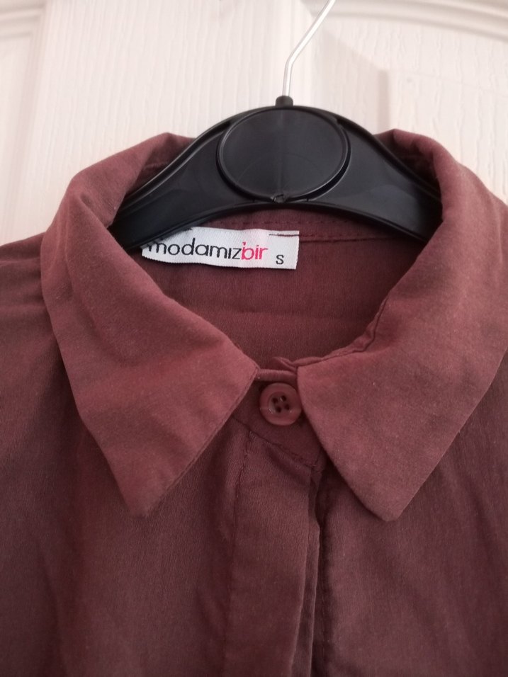 Düğmeli Kahverengi Keten Gömlek - Görsel 2