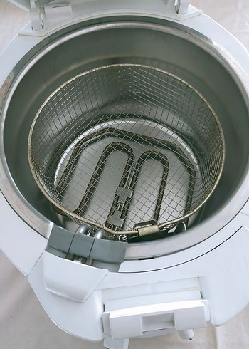 Beyaz Elektrikli Fritöz ve Izgara - Görsel 4