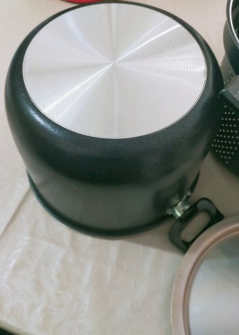 Delikli Siyah Tencere ve Kapak Seti - Görsel 4