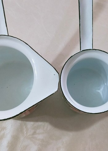 Beyaz Porselen Çiçek Desenli Çaydanlık - Görsel 2