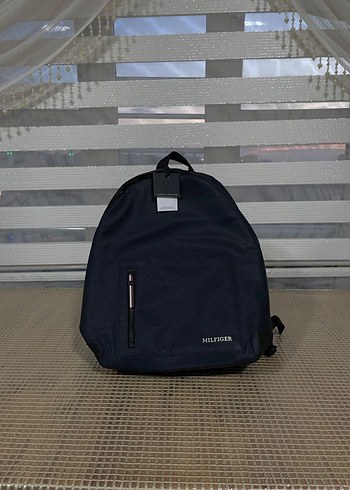 Tommy Hilfiger Sirt Cantasi