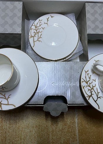 Gri Detaylı Beyaz Porselen Fincan Takımı - Görsel 4