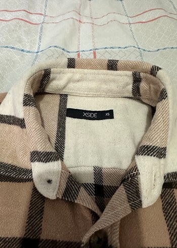 Düğmeli Kadın Bej Kareli Gömlek - Görsel 3