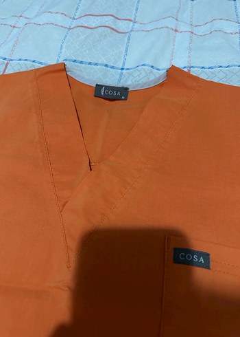 Turuncu V Yakalı alt üst cerrahi forma - Görsel 3