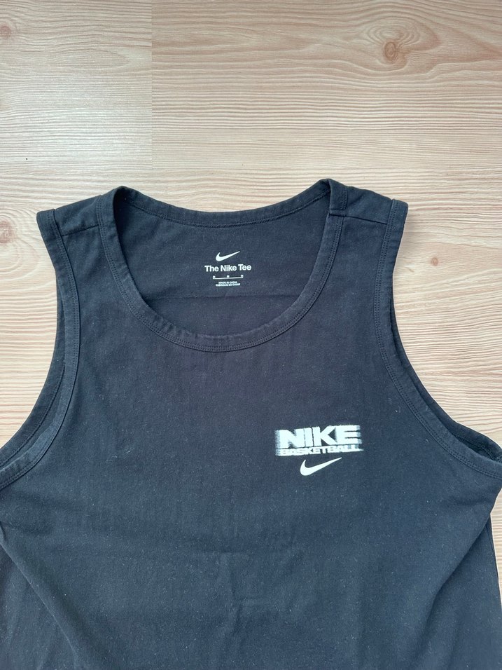 Erkek Siyah Nike Kolsuz Basket Antrenman Üstü - Görsel 2