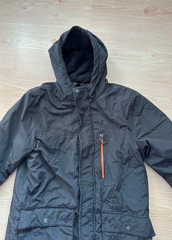 Erkek Çocuk Siyah Kapüşonlu Fermuarlı Ceket - Görsel 2