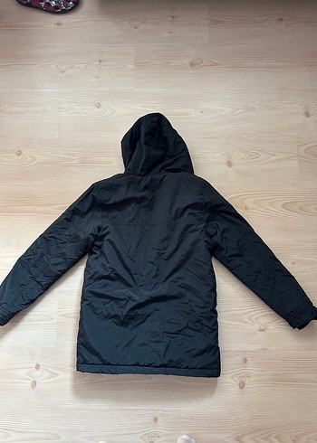 Erkek Çocuk Siyah Kapüşonlu Fermuarlı Ceket - Görsel 4