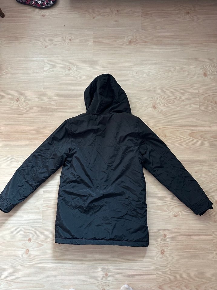 Erkek Çocuk Siyah Kapüşonlu Fermuarlı Ceket - Görsel 4