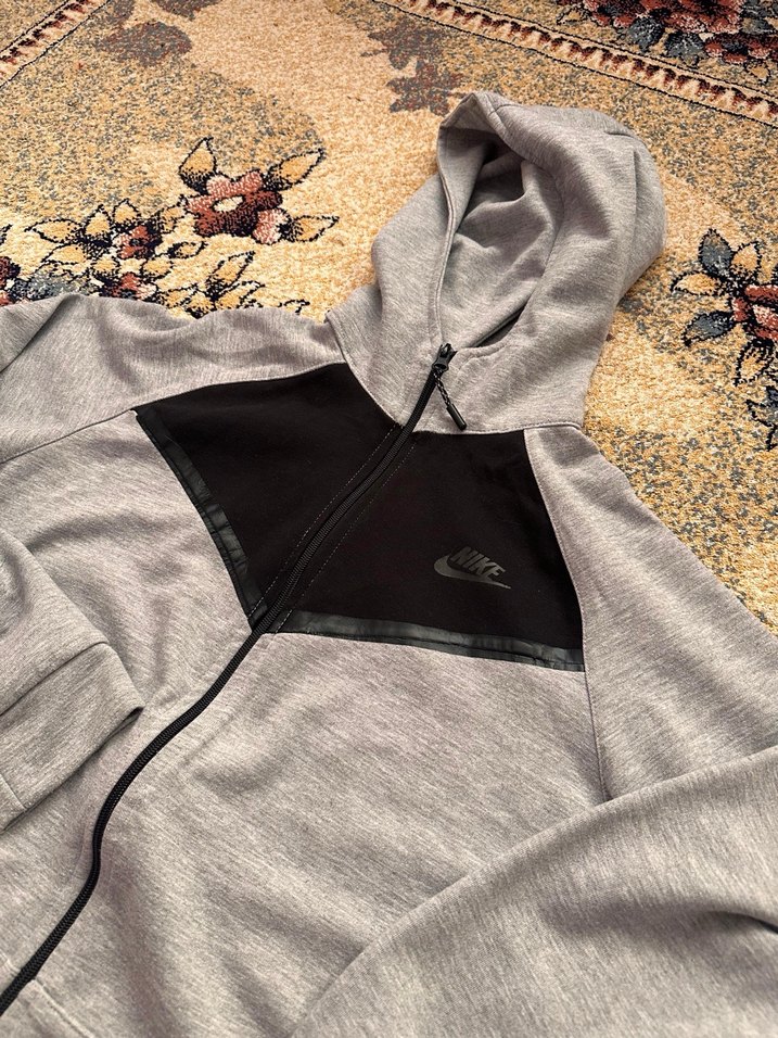 Nike Tech Fleece - Görsel 2