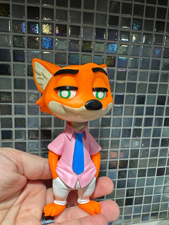 Renkli Turuncu Tilki Figürü 3D - Görsel 4