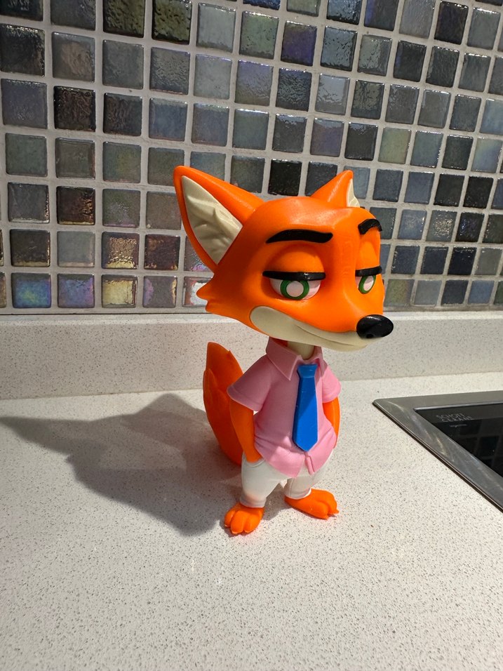 Renkli Turuncu Tilki Figürü 3D - Görsel 3