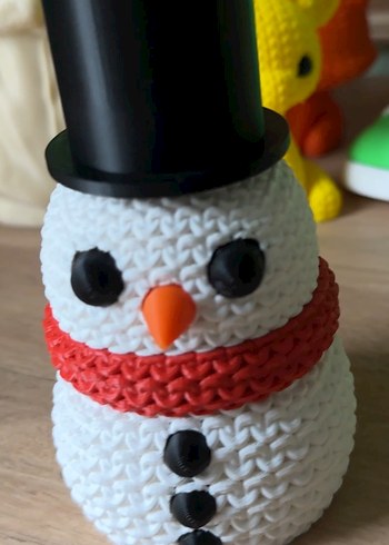 Renkli Detaylı Beyaz Kardan Adam Figürü 3D kardan adam - Görsel 2