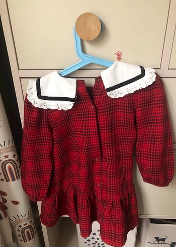 Kız Çocuk Kırmızı Kareli Fırfırlı Elbise - Görsel 2