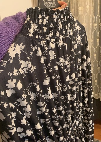 Çiçek Desenli Uzun Kollu Midi Elbise - Görsel 2