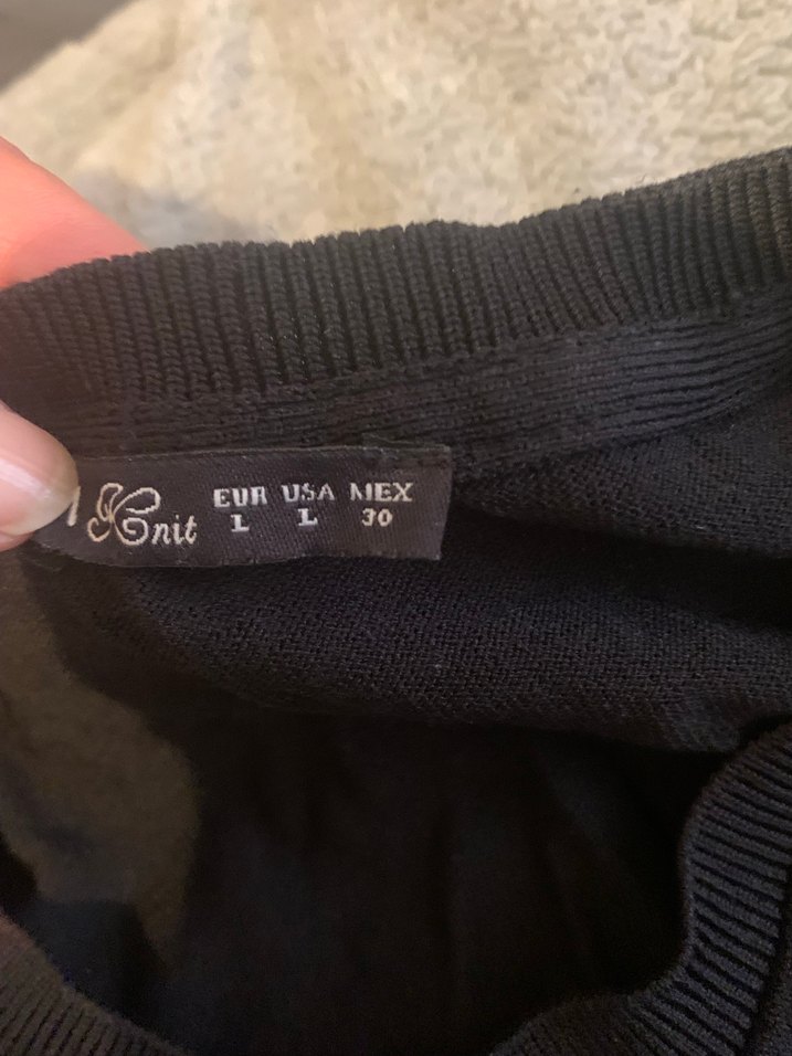 Uzun Kollu Siyah kadın Tişörtü - Görsel 3