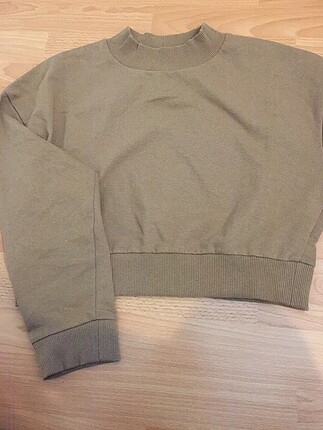 Crop sweat