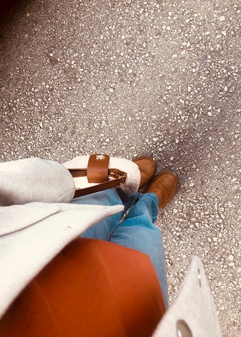 Toka Detaylı peluş çanta - Görsel 2