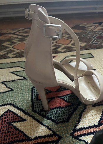 Bej Topuklu Kadın Abiye Ayakkabı - Görsel 3