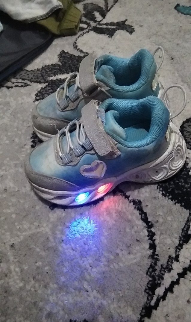 Kız Çocuk Siyah Volanlı Tayt - Görsel 5