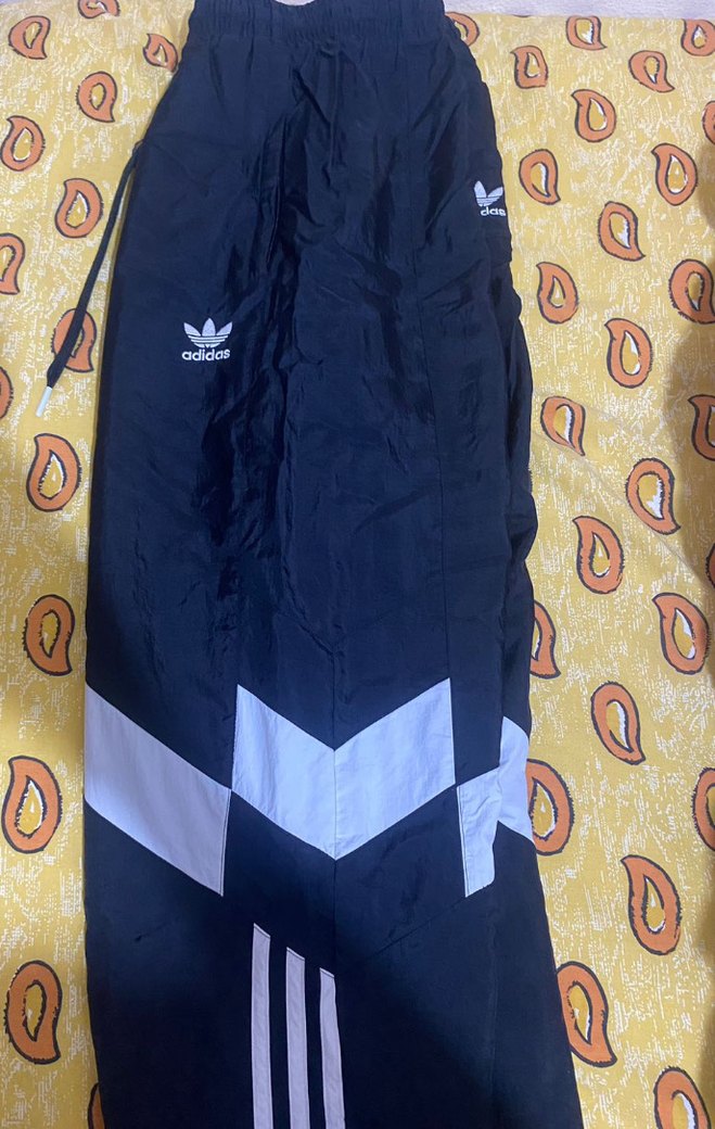 Adidas orijinal siyah paraşüt kumaş eşofman altı m beden - Görsel 2