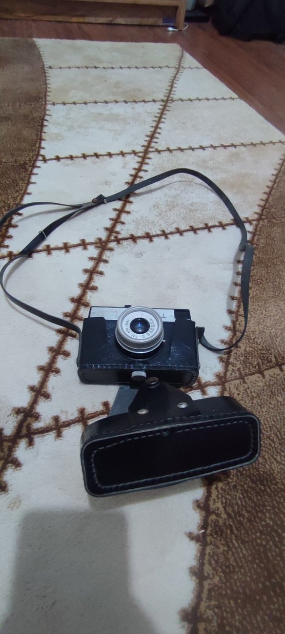 Gri Beyaz Smena Film Kamerası - Görsel 3