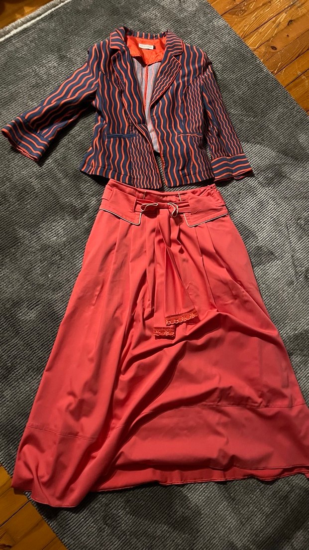 Renkli Kadın Uzun Pilili Takım - Görsel 2