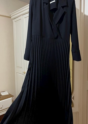 Siyah Piliseli Uzun Kadın Elbise - Görsel 2