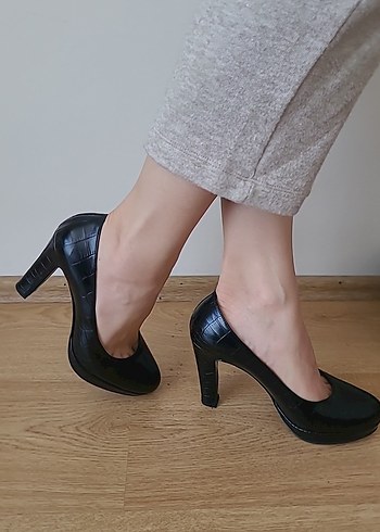 Kadın Siyah Kroko Desenli Topuklu Ayakkabı - Görsel 4