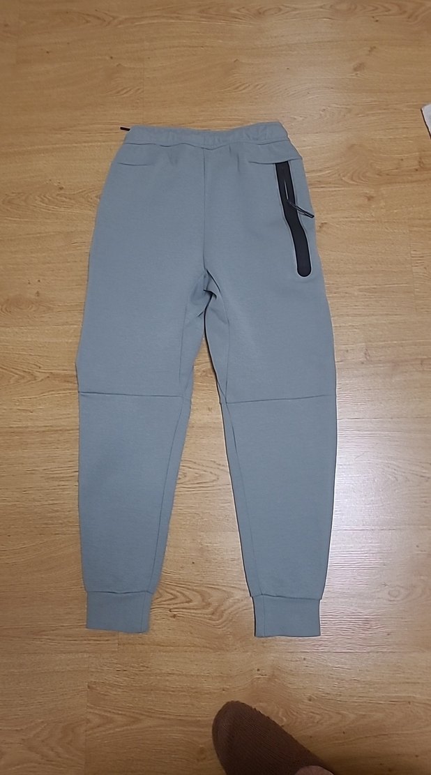 Orijinal Nike tech flecee hiç giyilmemiş - Görsel 2