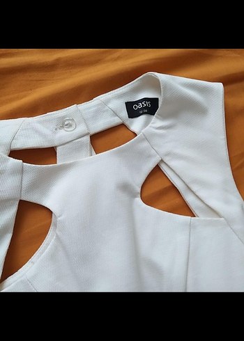 Beyaz Midi V Yakalı Kemerli Elbise - Görsel 7