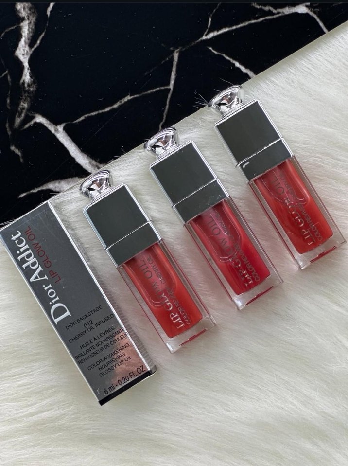 Dior Addict Renkli Pembe Dudak Parlatıcısı - Görsel 2