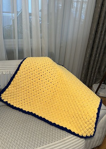 Sarı Lacivert Puffy Çocuk Battaniyesi - Görsel 2