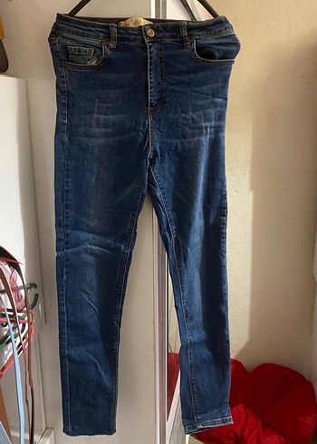 Zara Koyu Mavi Dar Kesim Denim Jean